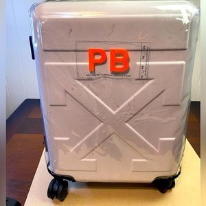 Off White c/o Virgil Abloh White Carryon travel Bag